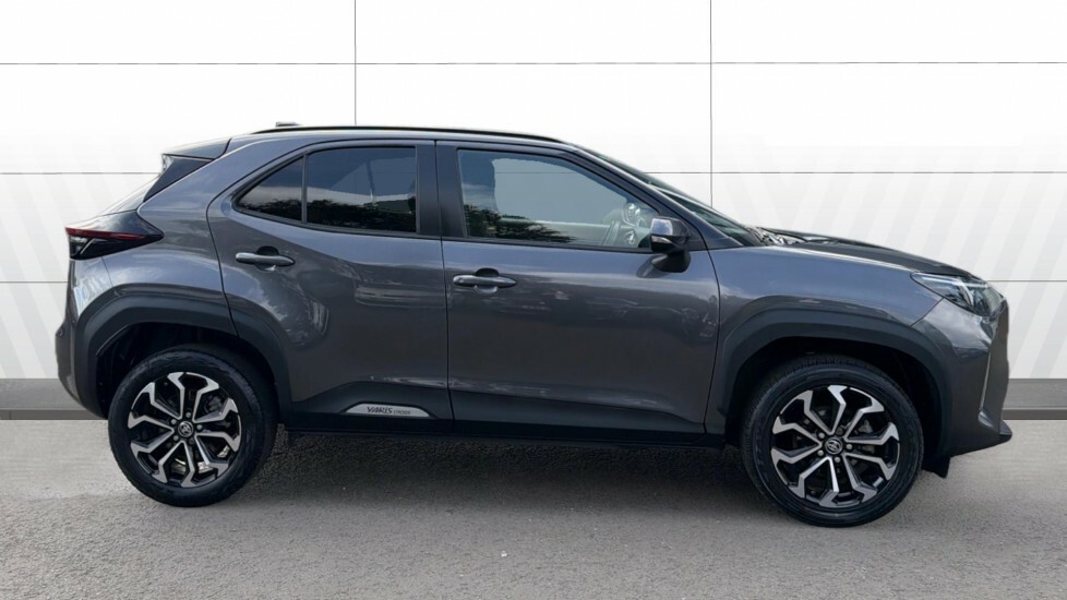 Toyota Yaris Cross Design Grey #5