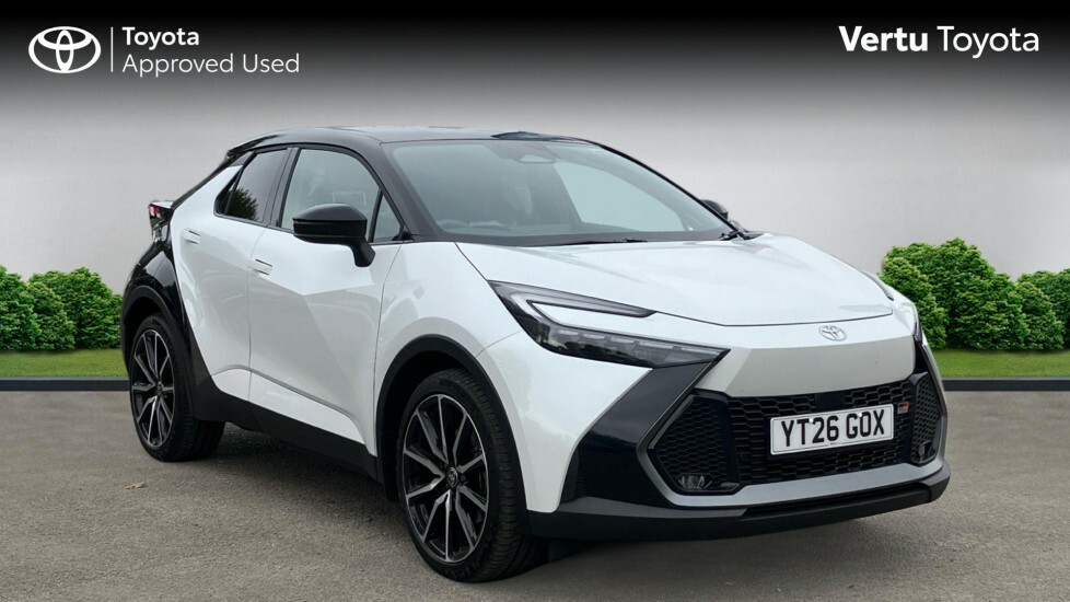 Toyota C-Hr Gr Sport White