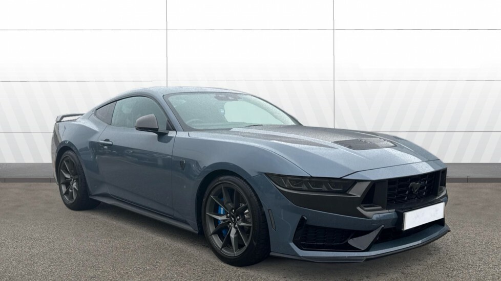 Ford Mustang Dark Horse Blue