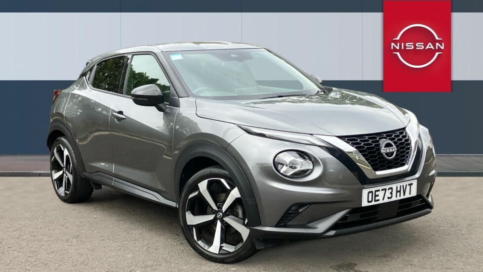 Nissan Juke Tekna Grey