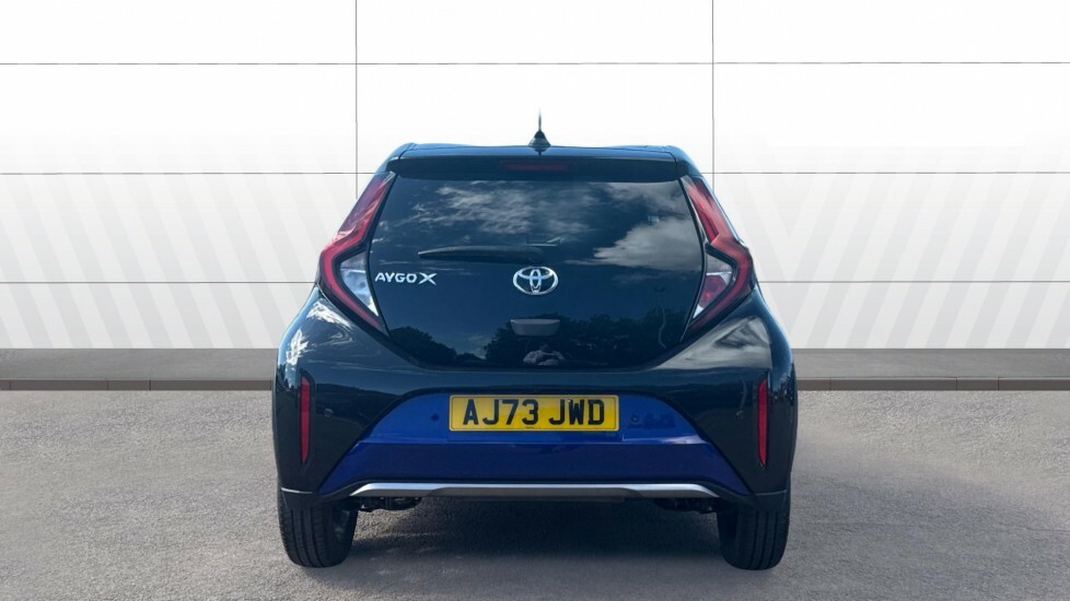 Toyota Aygo X Exclusive Blue #6