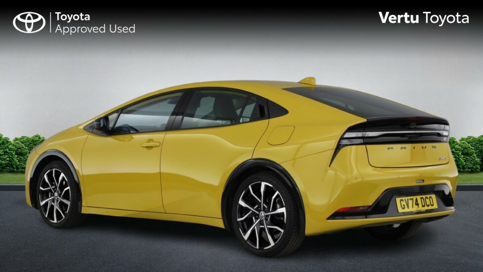Toyota Prius Excel #4