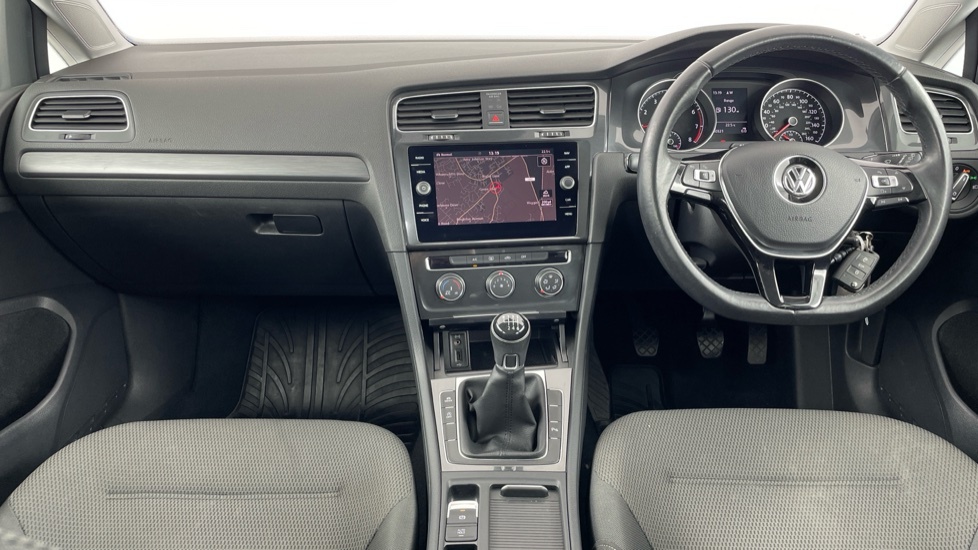 Volkswagen Golf Se AO67NWC White #4