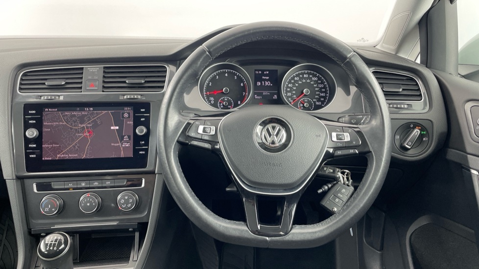 Volkswagen Golf Se AO67NWC White #5