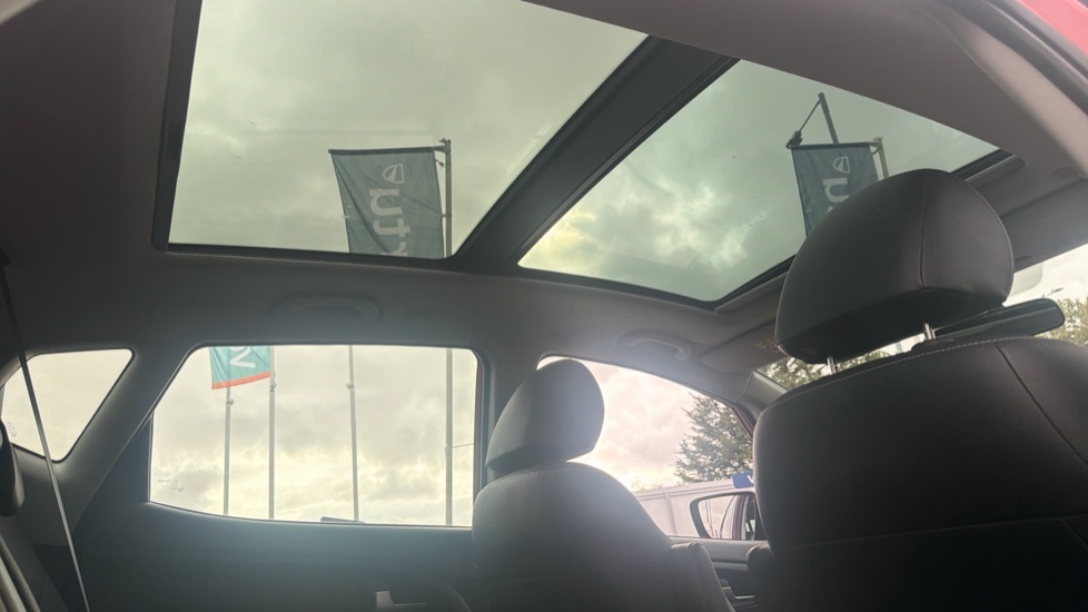 Kia Venga 3 Black #26