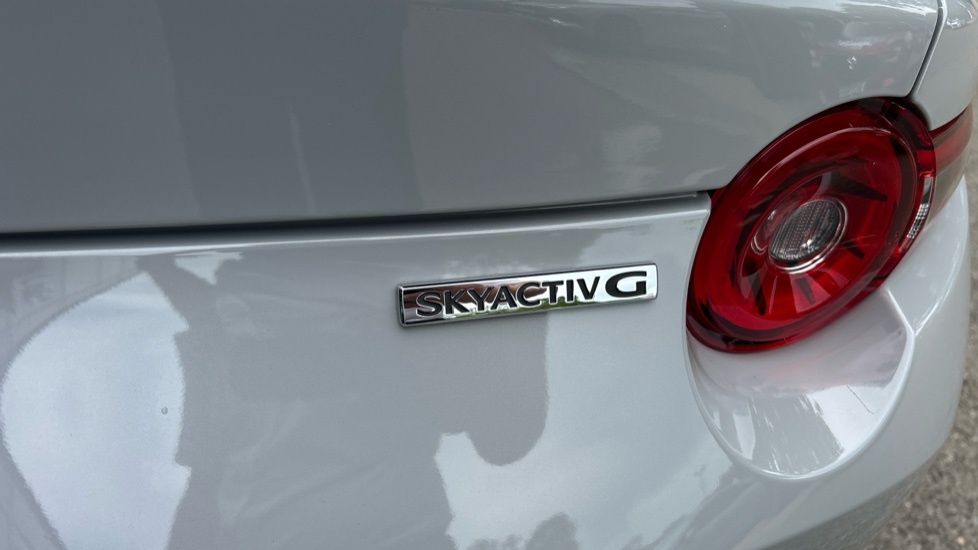 Mazda MX-5 Manual Red #23