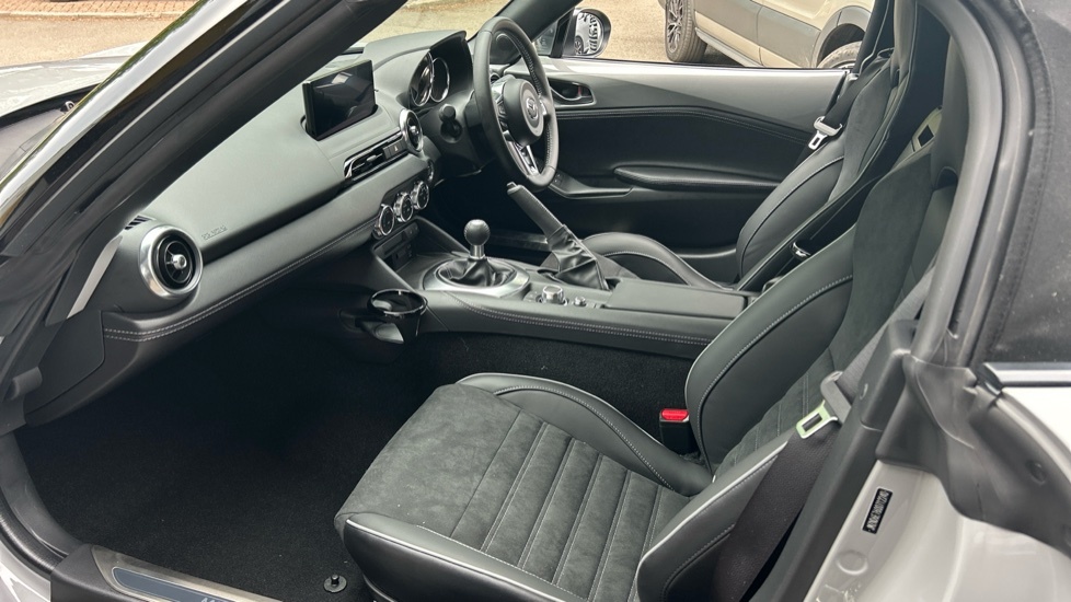Mazda MX-5 Manual Red #16