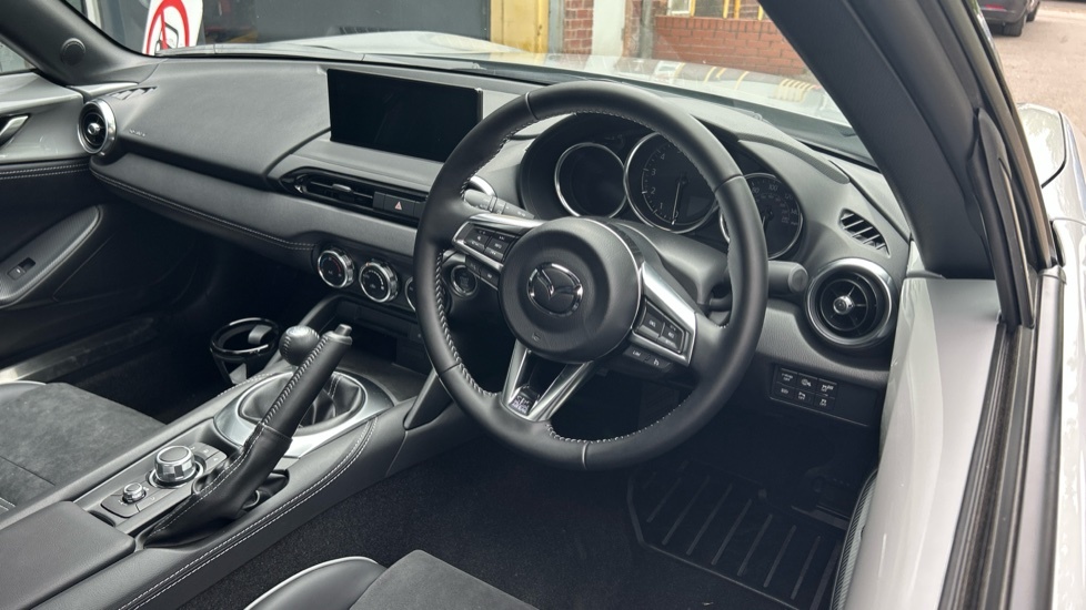 Mazda MX-5 Manual Red #11