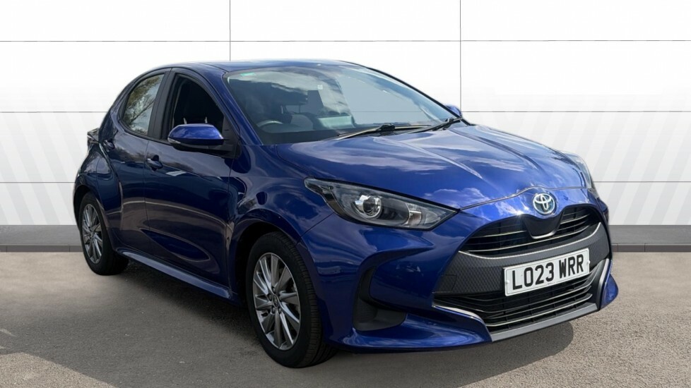Toyota Yaris Icon Blue