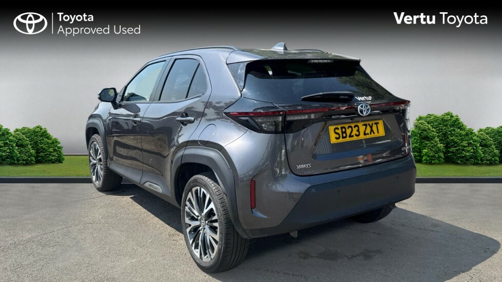 Toyota Yaris Cross Excel Grey #2