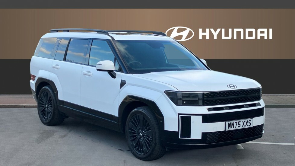 Hyundai Santa Fe Calligraphy White
