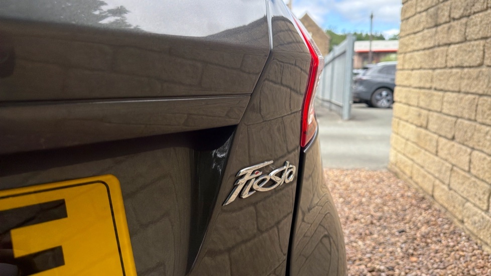 Ford Fiesta Zetec S Red Edition Red #21