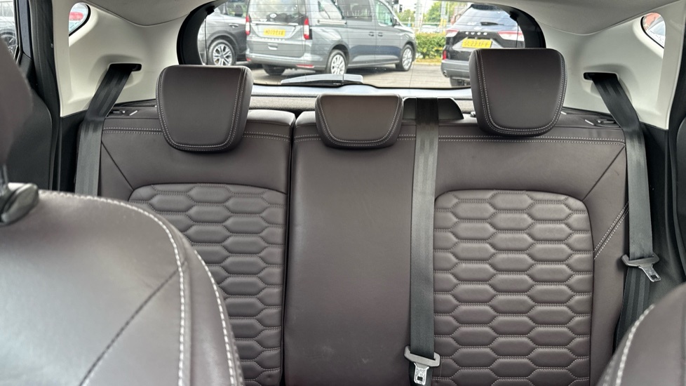 Ford Fiesta Zetec White #15