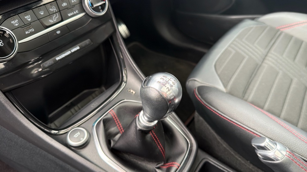 Ford Puma Hatchback Grey #13
