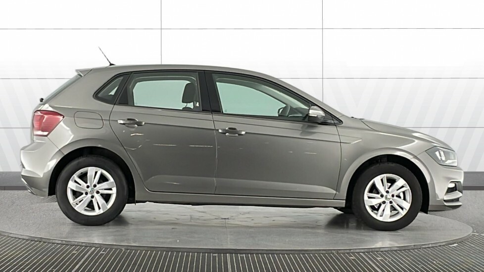 Volkswagen Polo Se Grey #3