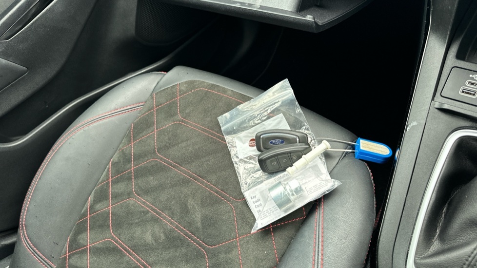 Ford Puma Titanium Automatic Blue #19