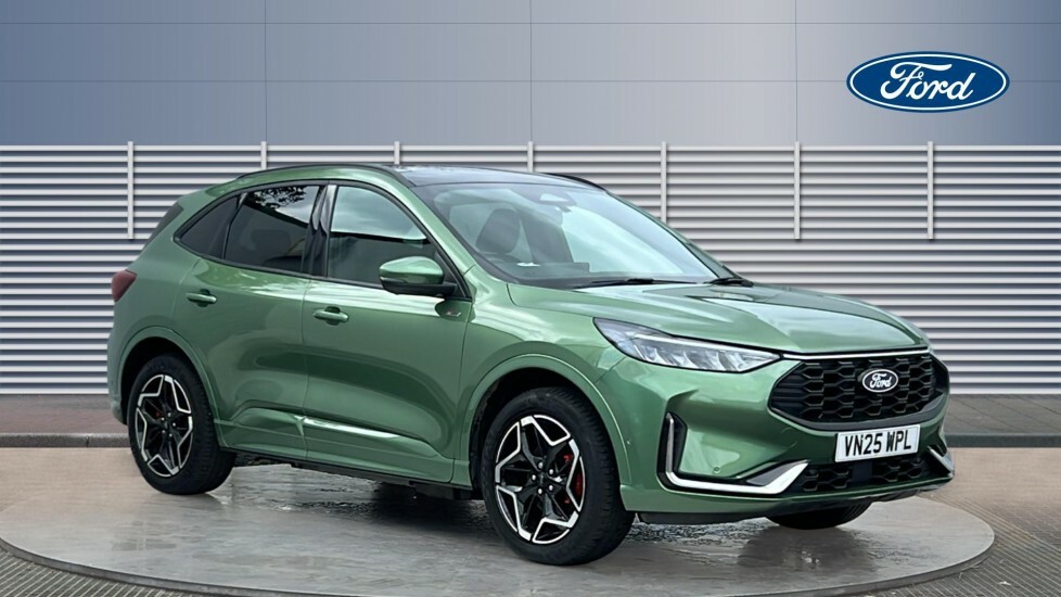 Ford Kuga St-line X Green