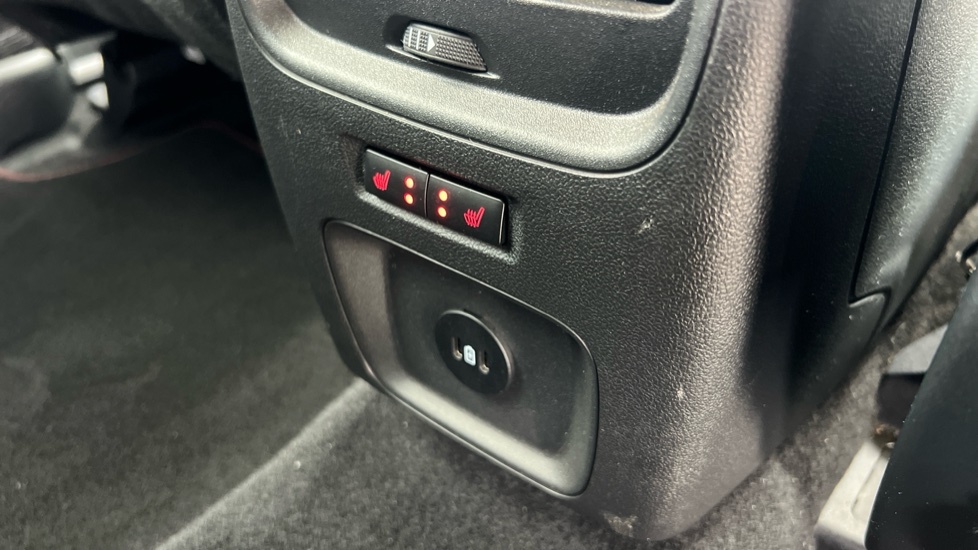 Ford Kuga Active Black #46