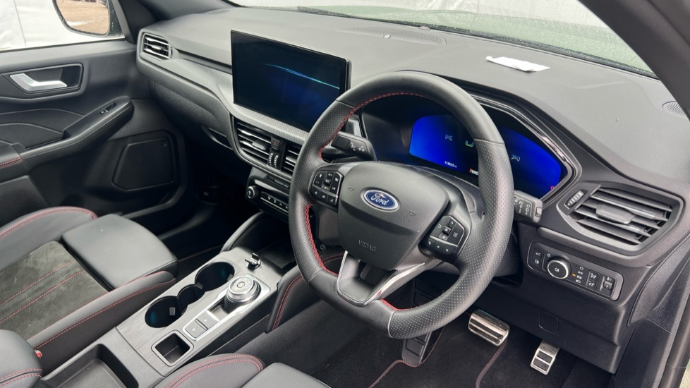 Ford Kuga Active Black #11