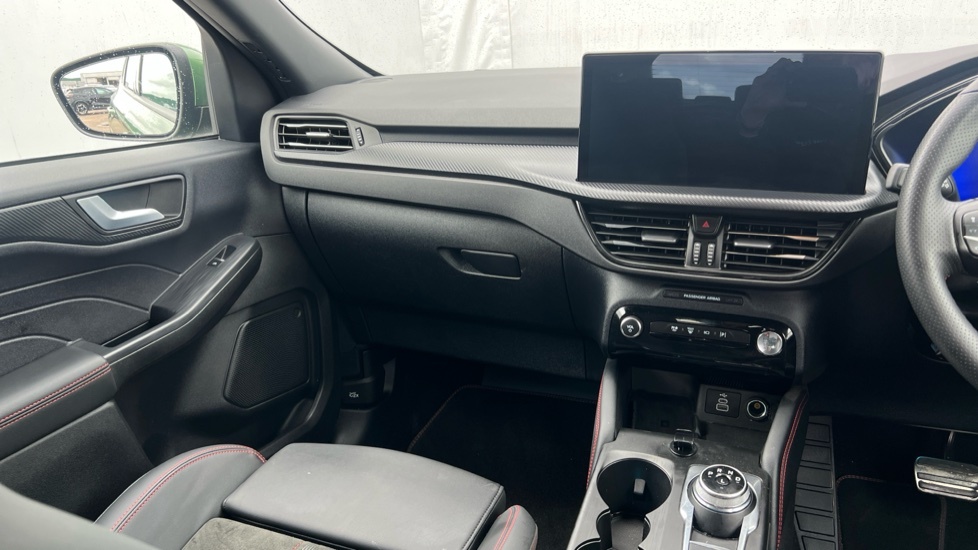 Ford Kuga Active Black #14