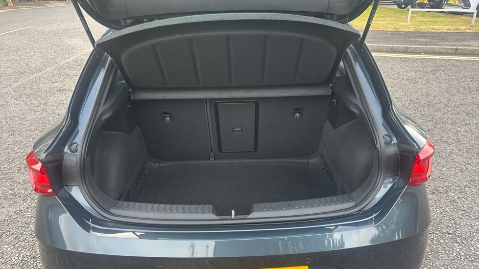 Seat Leon Hatchback Black #20