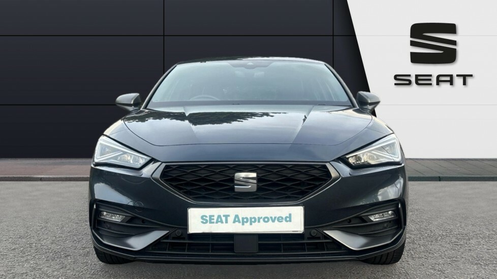 Seat Leon Hatchback Black #7