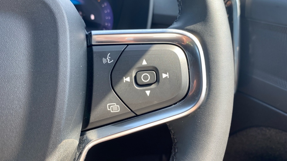 Volvo XC40 B4 Plus Silver #30