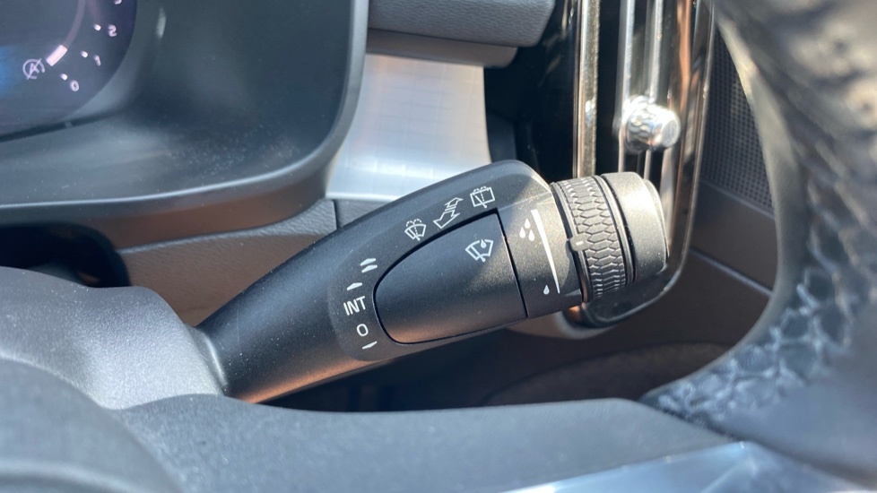Volvo XC40 B4 Plus Silver #31
