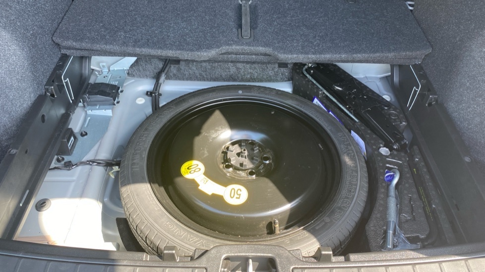 Volvo XC40 B4 Plus Silver #41