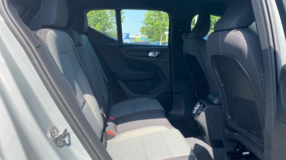 Volvo XC40 Plus Grey #6