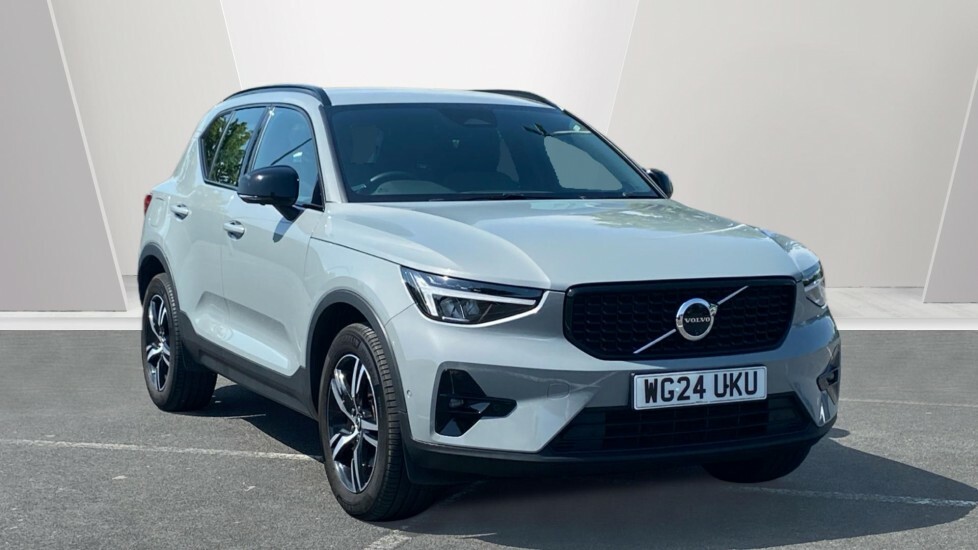 Volvo XC40 Plus Grey