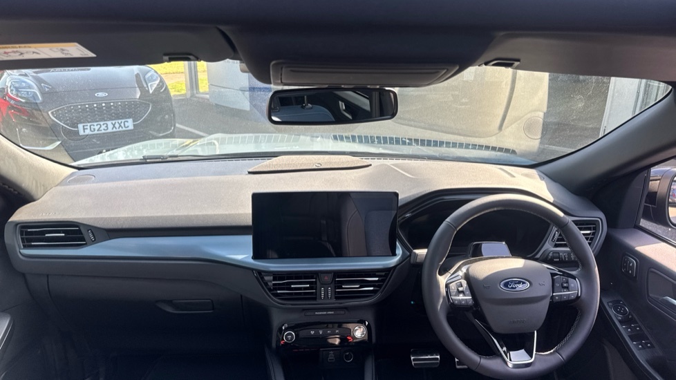 Ford Kuga Titanium White #10