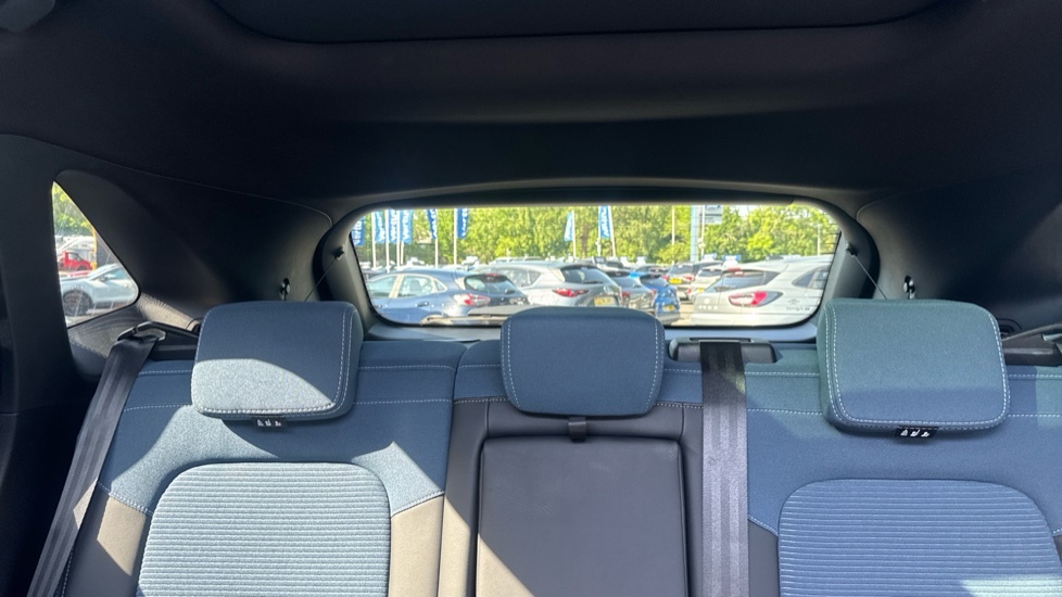 Ford Kuga Titanium White #15