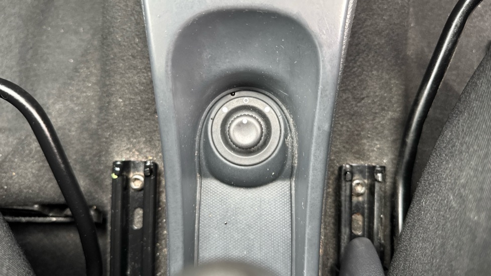 Dacia Duster Laureate Blue #29