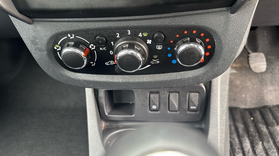 Dacia Duster Laureate Blue #26