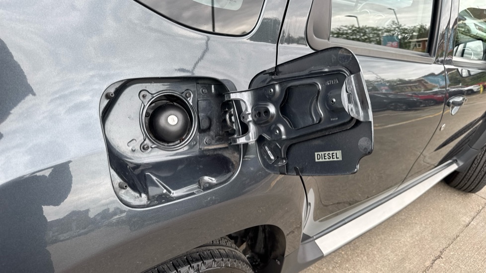 Dacia Duster Laureate Blue #20