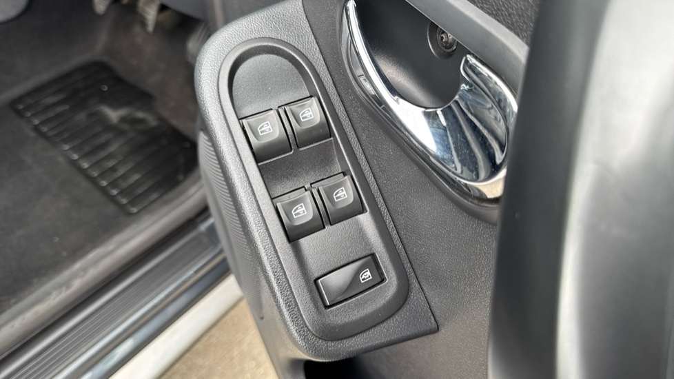 Dacia Duster Laureate Blue #21