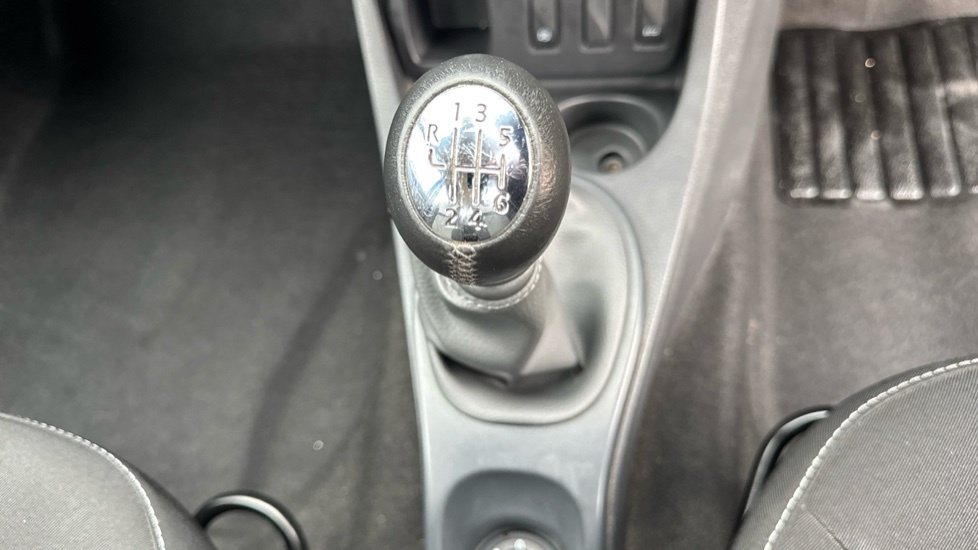 Dacia Duster Laureate Blue #24