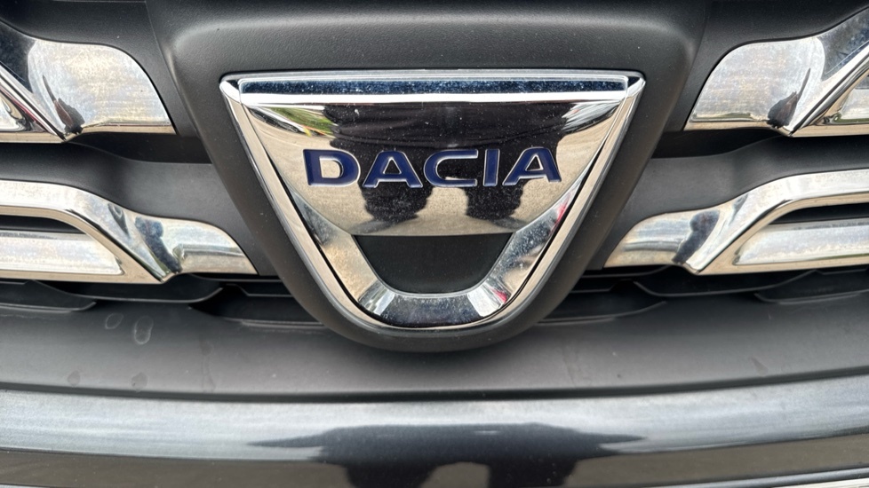 Dacia Duster Laureate Blue #38