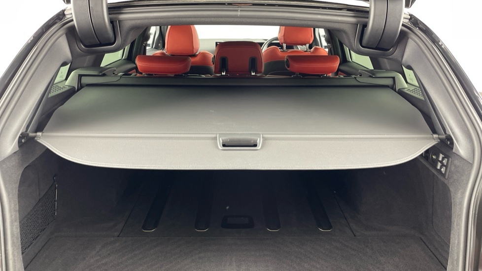 BMW 3 Series 330E M Sport Saloon White #45