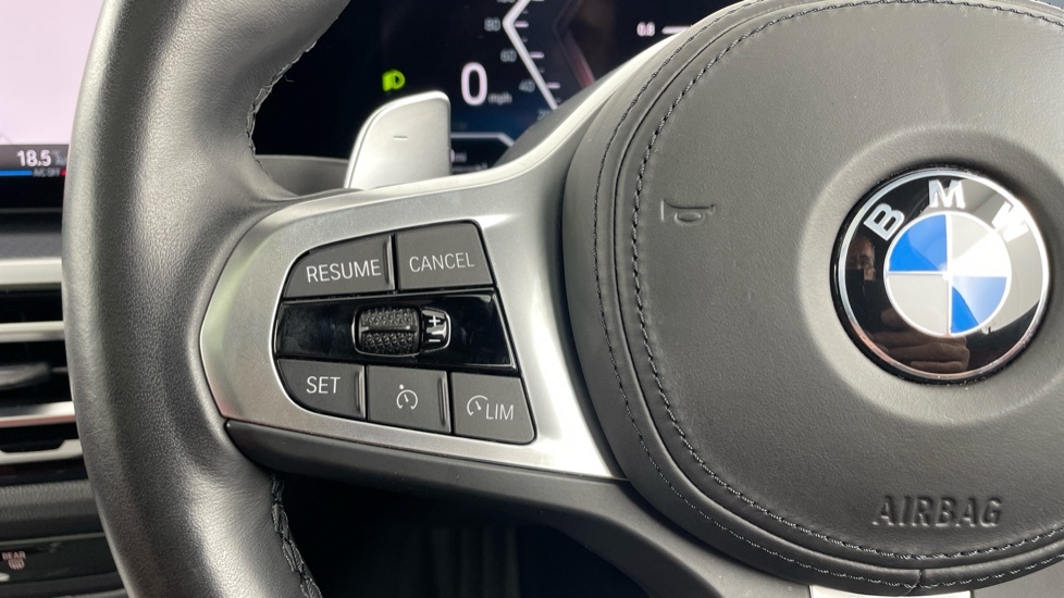 BMW 3 Series 330E M Sport Saloon White #17