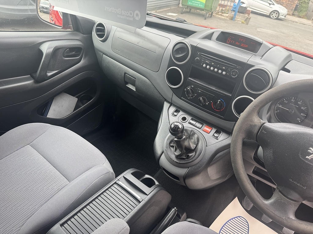 Peugeot Partner Panel Van Silver #10