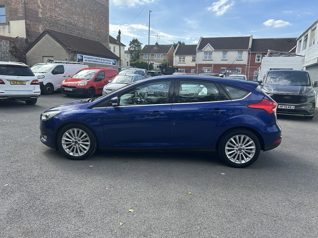 Ford Focus 2.0 Tdci Titanium X Hatchback Eu YE15EEX Blue #4