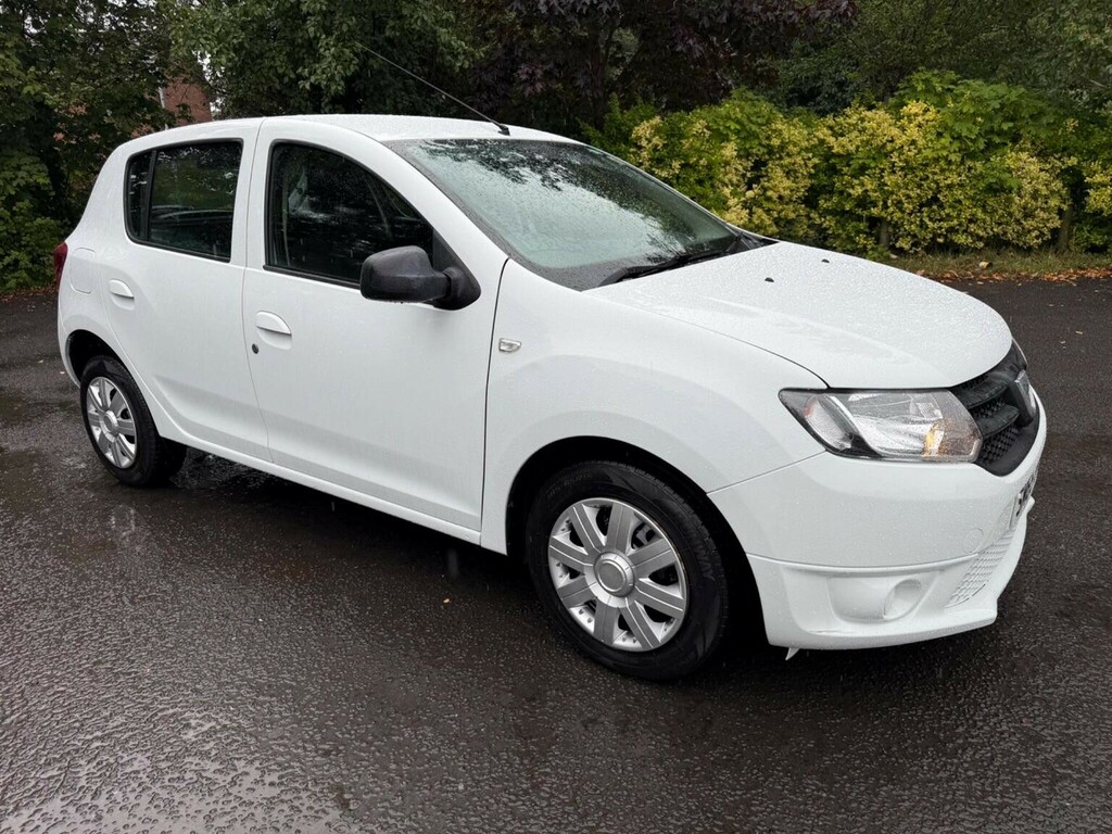 Dacia Sandero 1.2 Access Euro 6 White