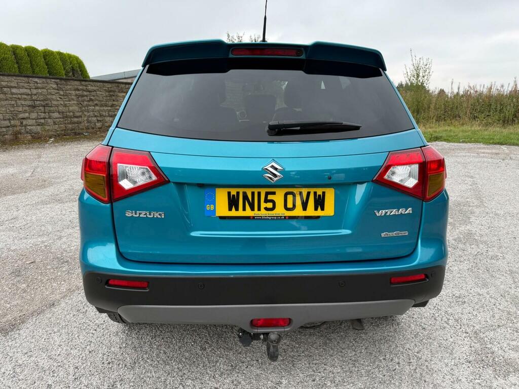 Suzuki Vitara Hatchback Black #7