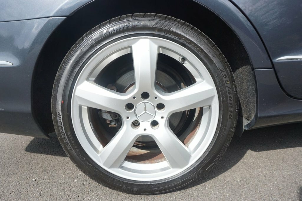 Mercedes-Benz CLS Saloon Grey #6