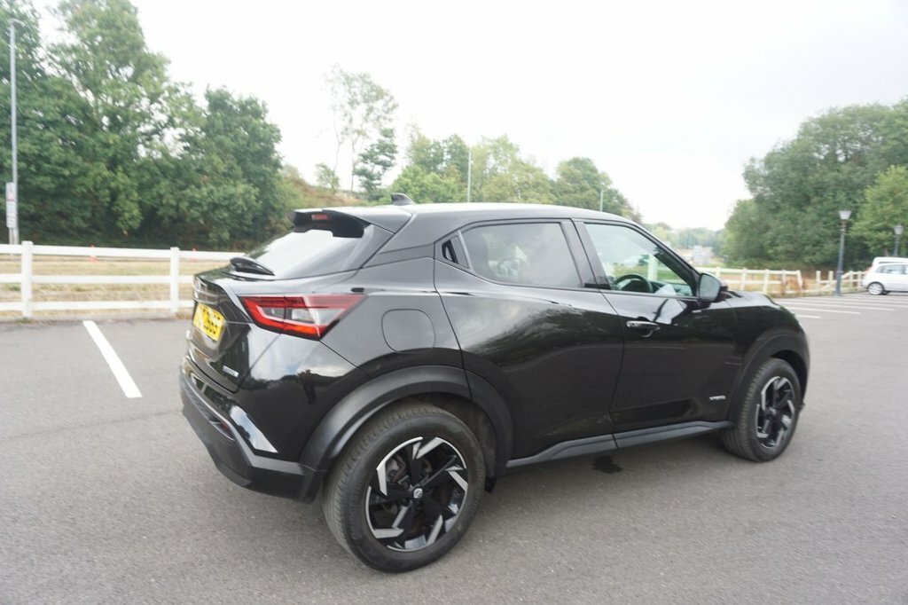 Nissan Juke 1.6L N-connecta TXZ2665 Black #2