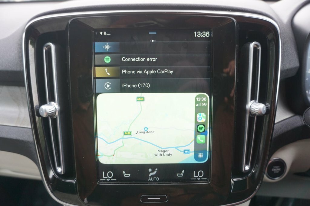 Volvo XC40 2L Inscription CP21HXN Red #6