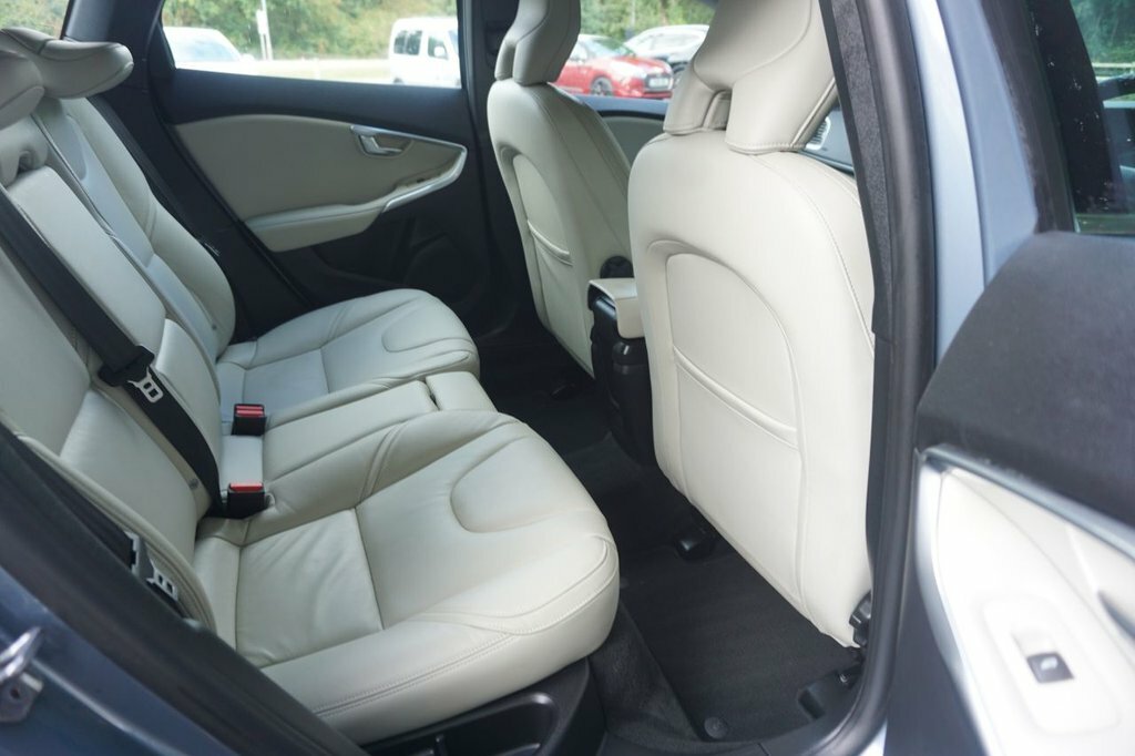 Volvo V40 Hatchback Grey #14