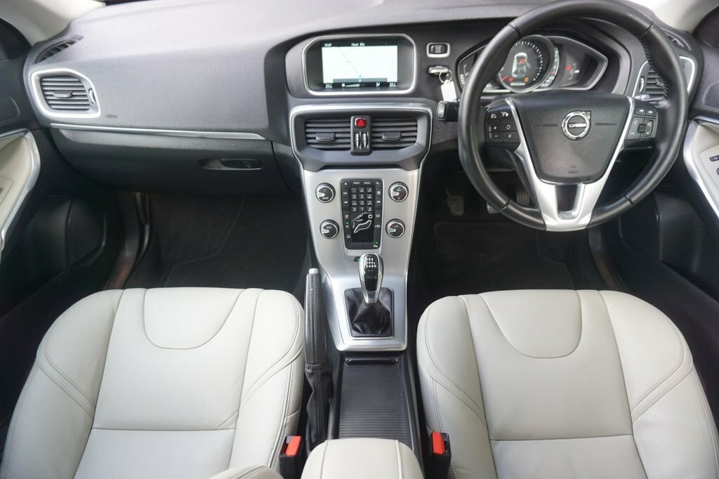 Volvo V40 Hatchback Grey #13